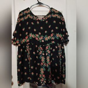 💜 3/$15💜Chic Soul Oversized Floral Tunic Top, Size M/L💜